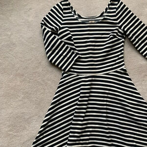 Hollister Skater dress black off white strips size XS